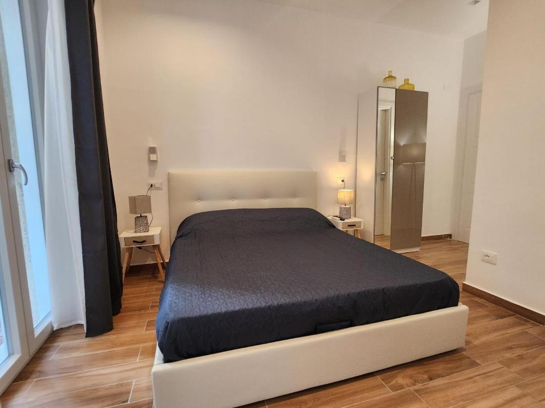 B&B Il Vicolo Della Neve Salerno Ngoại thất bức ảnh